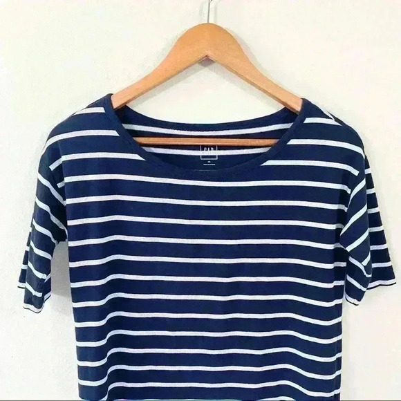 Gap navy and silver stripe top - Picture 2 of 4